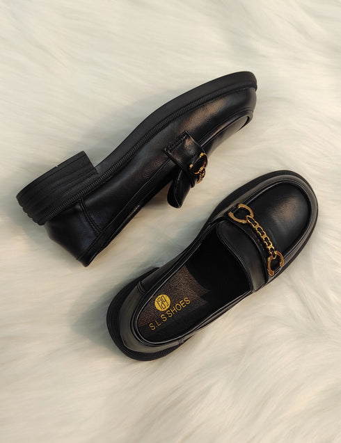 Round Toe Chunky Loafer